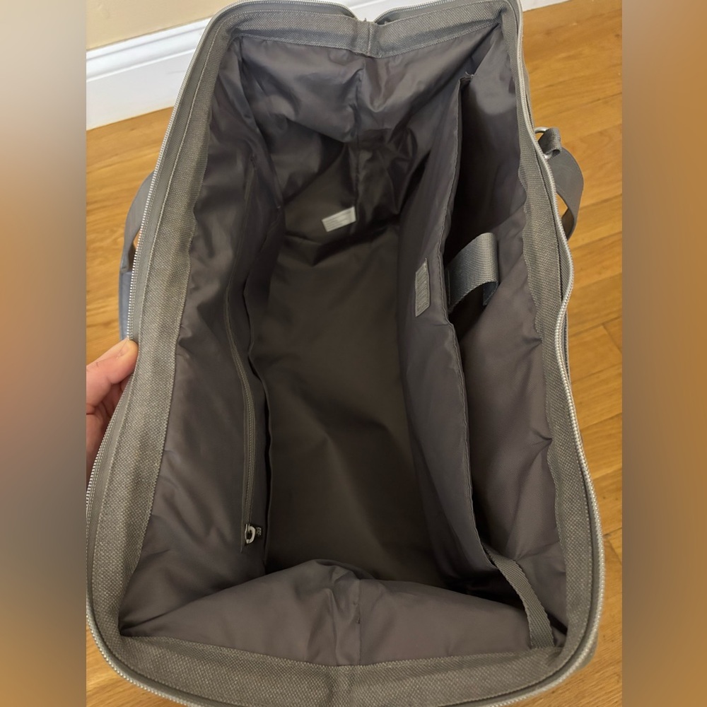 Beis Weekender Bag in Grey - Picture 5 of 7
